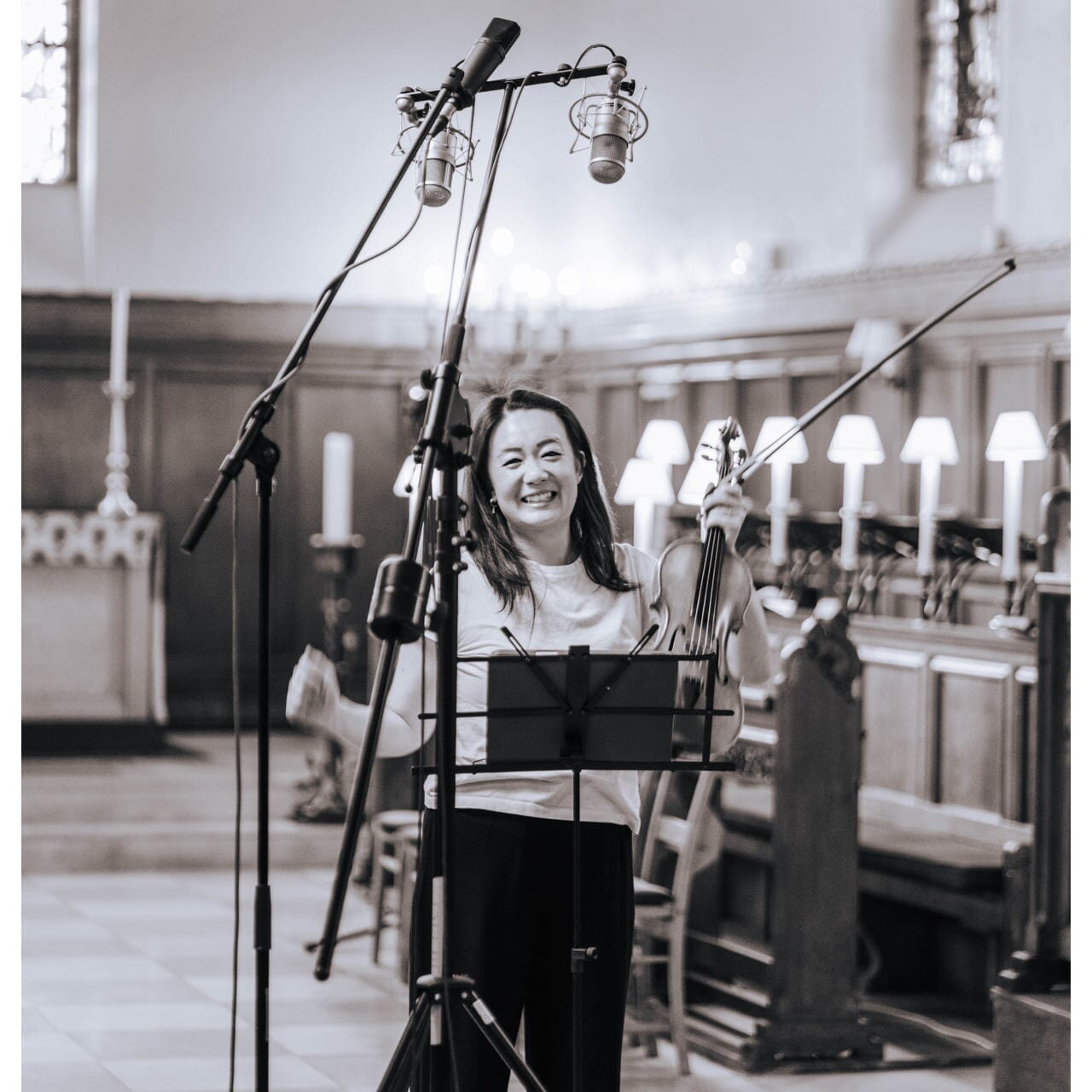 Chronicles for solo violin: Beamish | Eckhardt-Gramatté | Maconchy CD Delphian Records