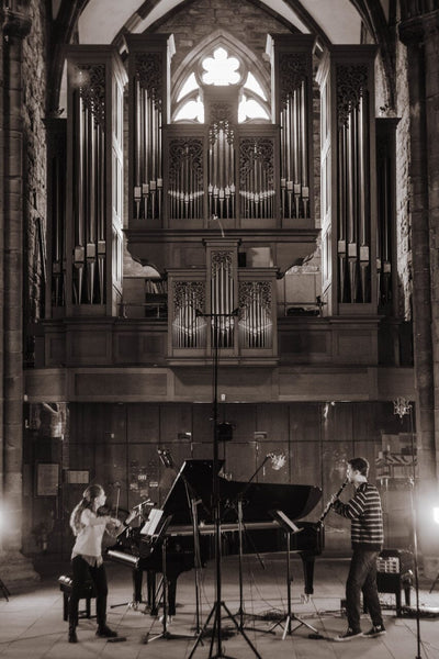 Eastern Reflections: Bartók | Lutosławski | Weinberg | Ligeti Delphian Records