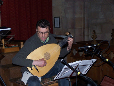 Chansons à plaisir: music from the time of Adrian Le Roy CD Delphian Records