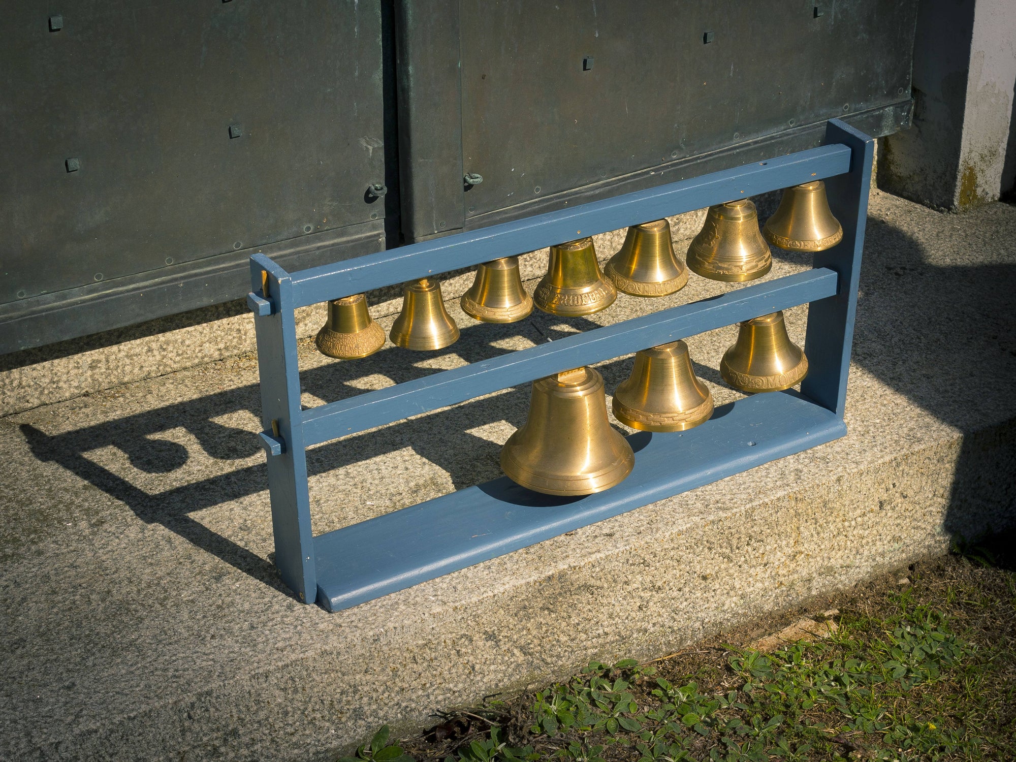 Ice and Longboats: ancient music of Scandinavia CD Delphian Records