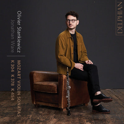 Olivier Stankiewicz: Mozart violin sonatas on oboe Delphian Records