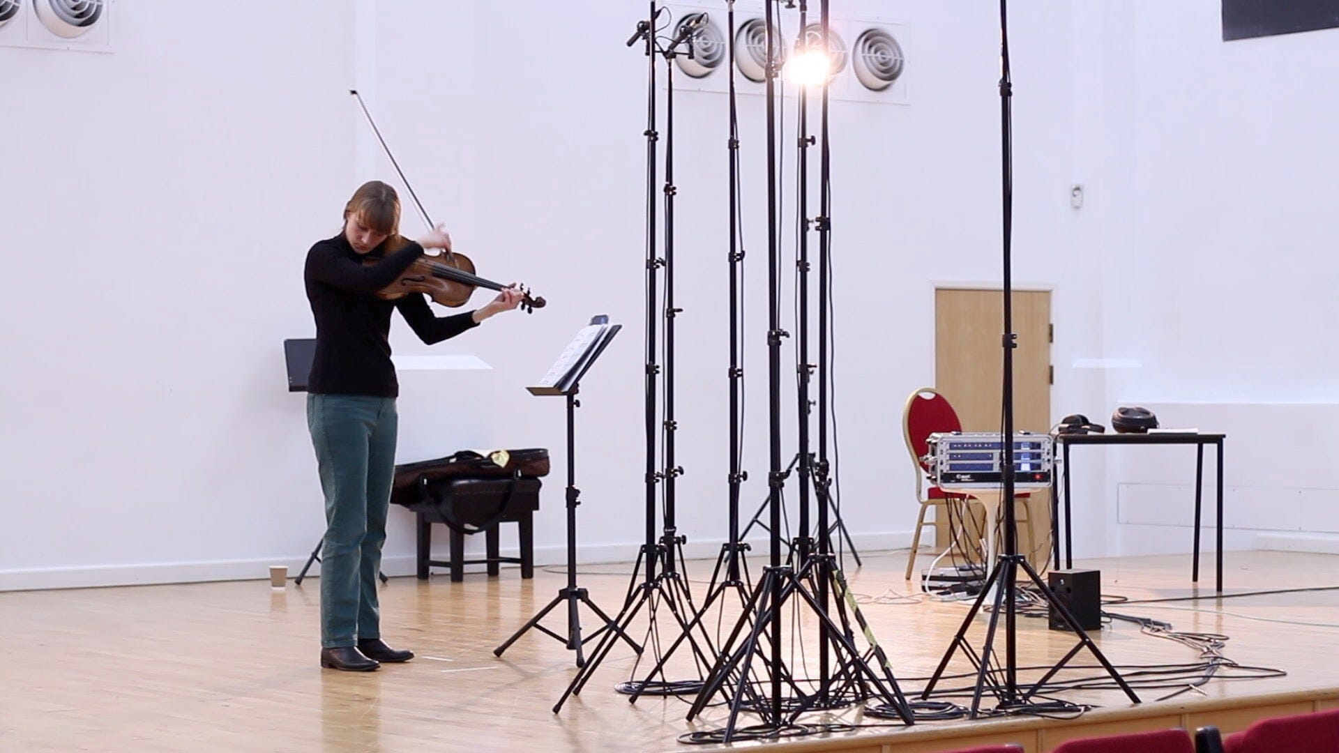 SOLA: Music for viola by women composers CD Delphian Records